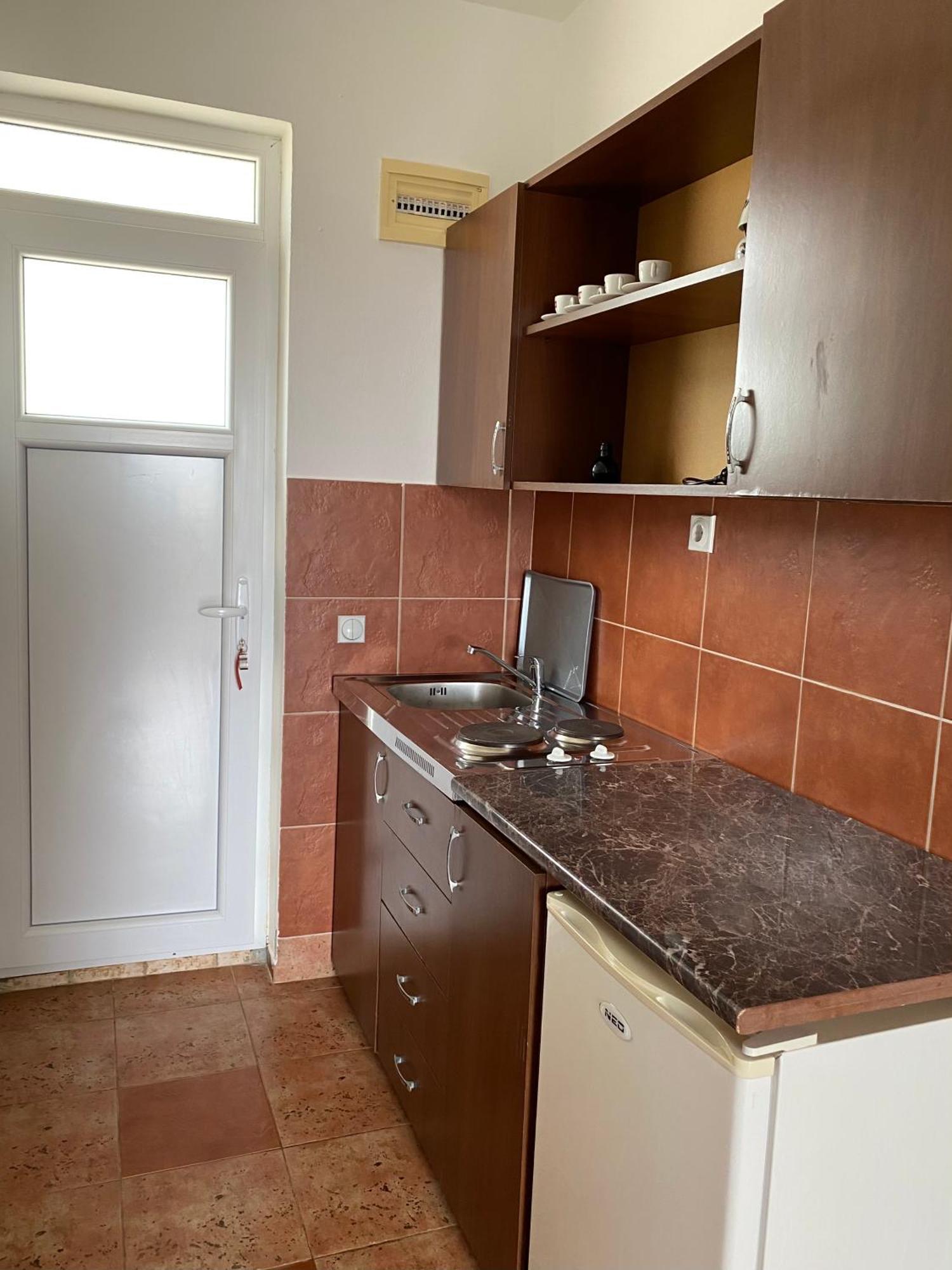 Apartments Vila Kurtagic Dobra Voda Luaran gambar