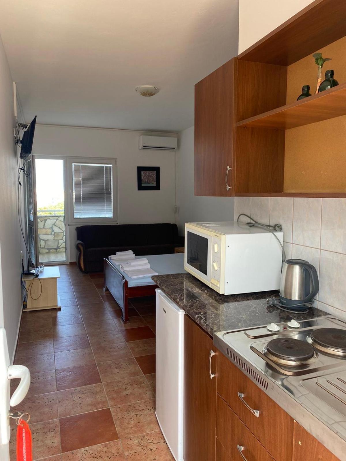 Apartments Vila Kurtagic Dobra Voda Luaran gambar