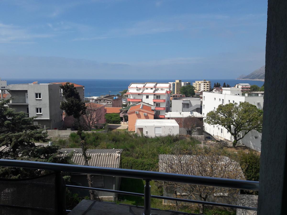 Apartments Vila Kurtagic Dobra Voda Luaran gambar